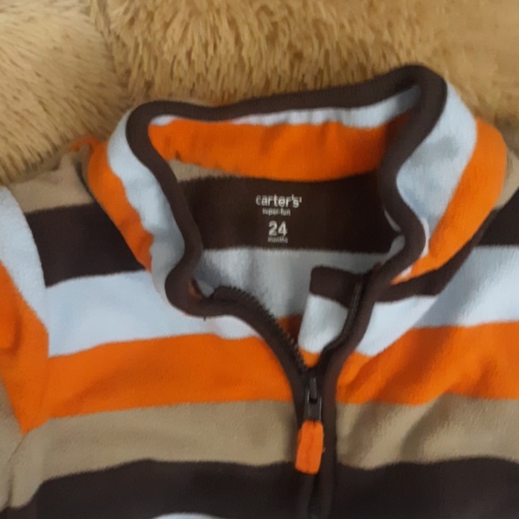 Carters 24 month all in one front pocket outfit.. - Picture 3 of 6